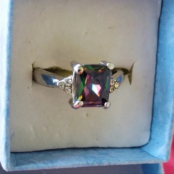 925 sterling silver Emerald cut Mystic topaz crystal ring - Picture 7 of 13